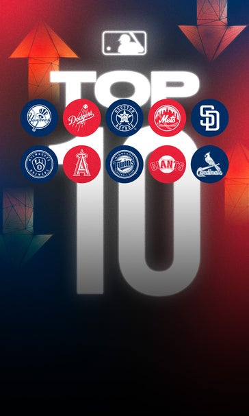 MLB Top 10: Yankees remain on top but Dodgers catching fire